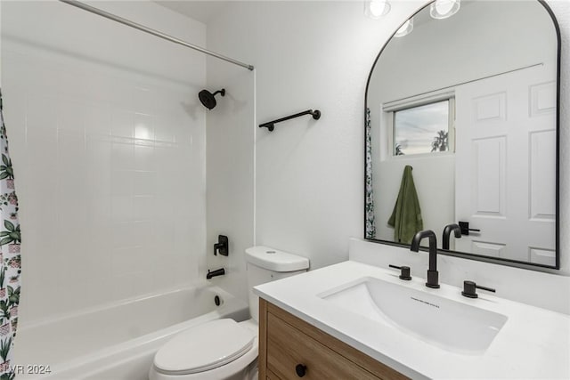 full bathroom with toilet, shower / bathtub combination with curtain, and vanity