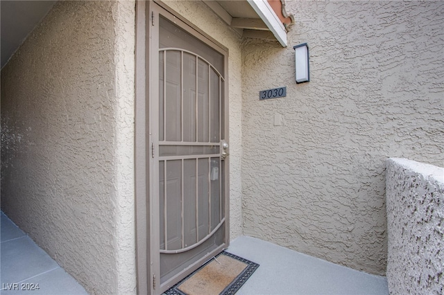 view of entrance to property