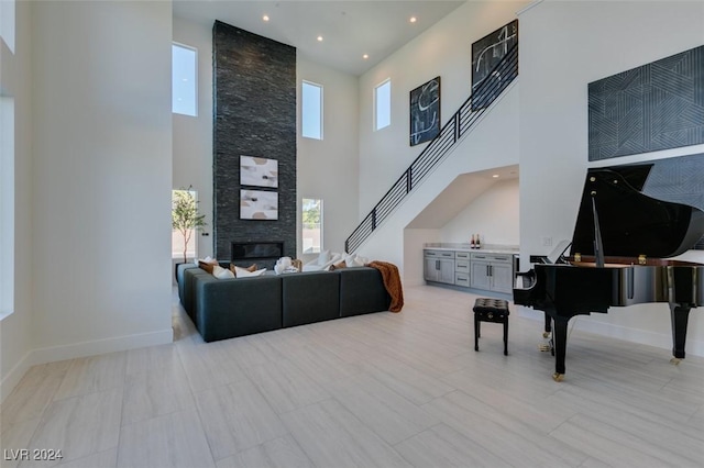 3423 Spanish Winds Ct, Las Vegas, NV 89141 - photo 5