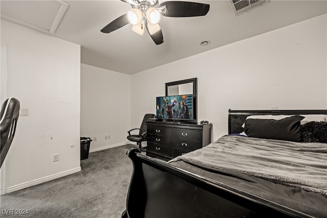 bedroom featuring carpet floors and ceiling fan