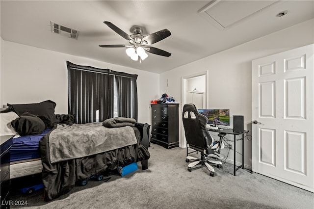 bedroom featuring light carpet and ceiling fan