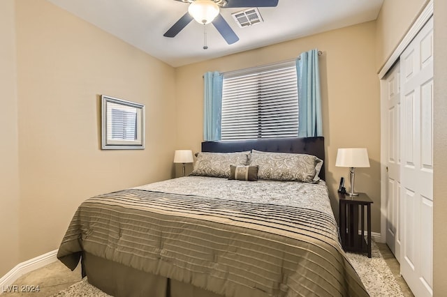 bedroom featuring a closet and ceiling fan