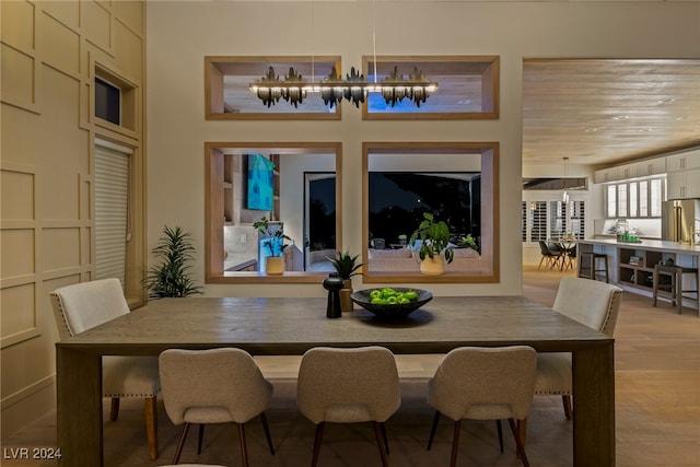 dining room with light hardwood / wood-style floors