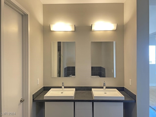 bathroom with vanity