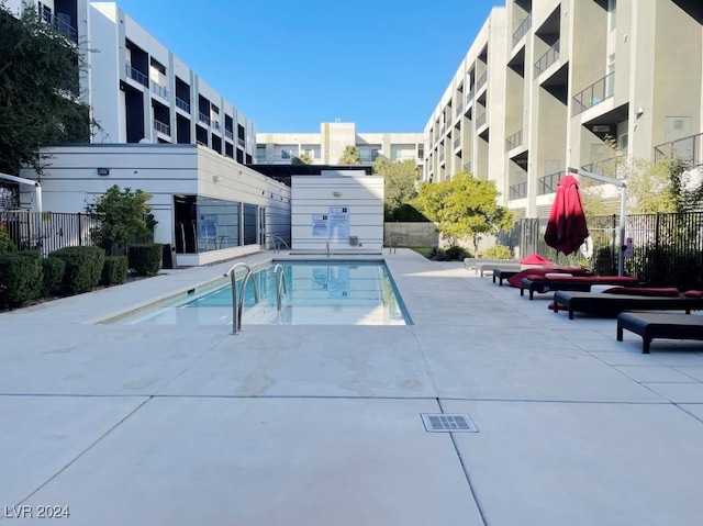 2715 W Pebble Rd Unit 505, Las Vegas, NV 89123 - view of community pool