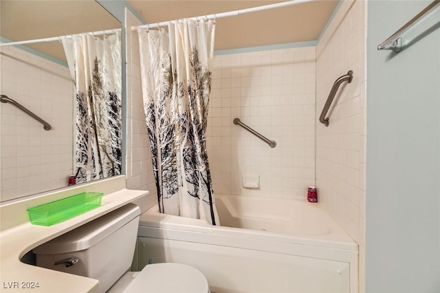 bathroom featuring toilet and shower / bath combo with shower curtain