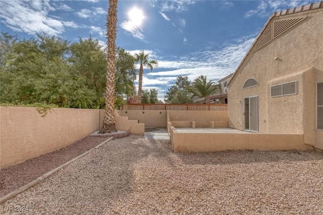 view of yard with a patio