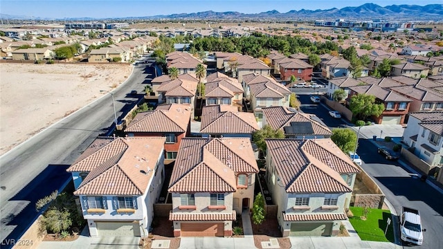 bird's eye view featuring a mountain view