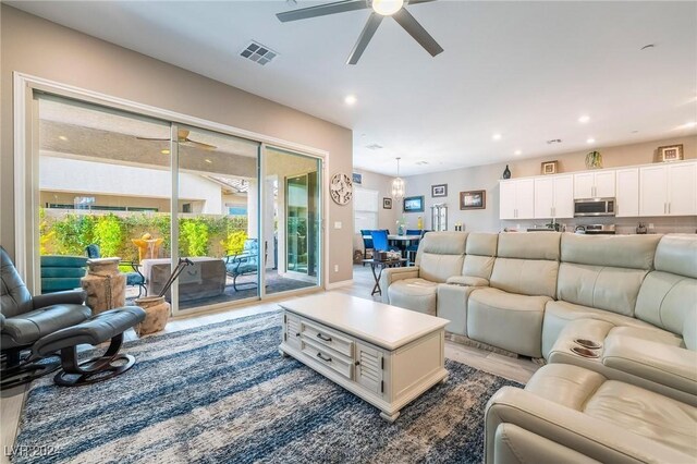 689 Corelli Cove St, Henderson, NV 89011 - photo 9