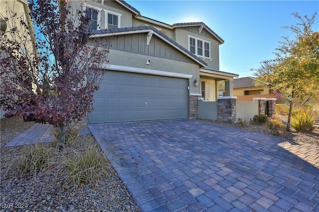 view of front facade with a garage