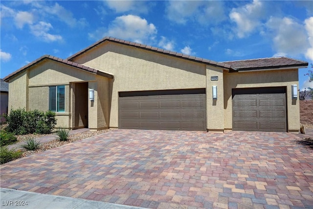 view of front of house featuring a garage