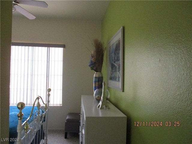 bedroom featuring carpet and ceiling fan