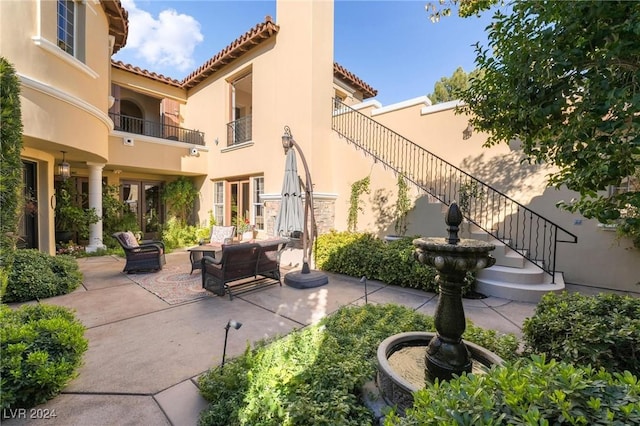 view of patio / terrace featuring an outdoor living space