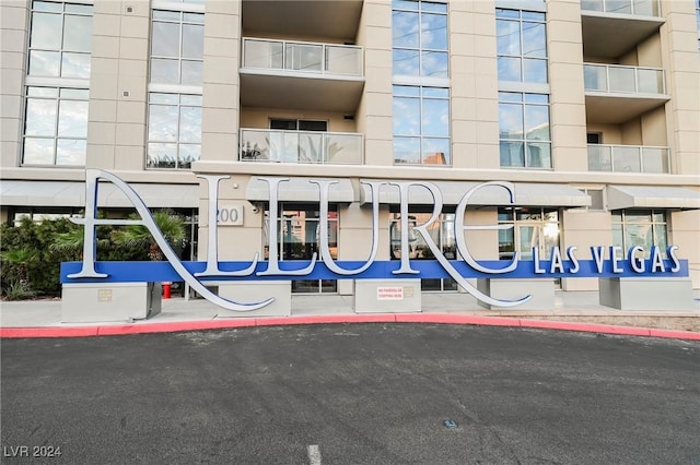200 W Sahara Ave Unit 1510, Las Vegas, NV 89102 - view of apartment building / complex