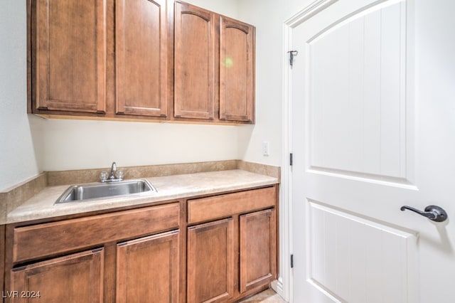 kitchen featuring sink