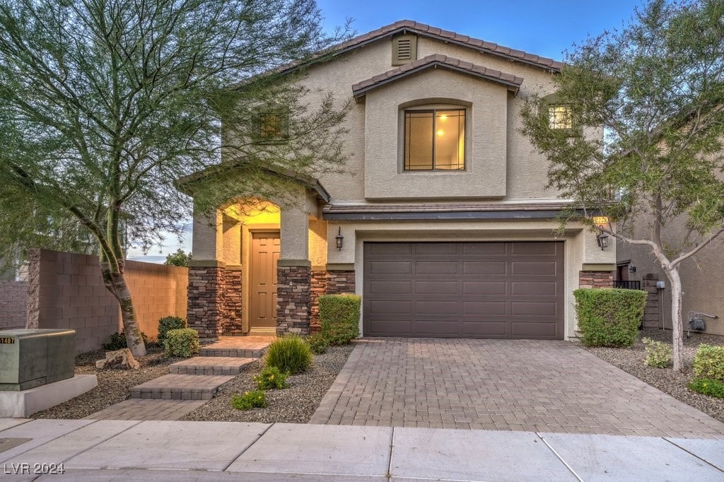 view of front of house with a garage