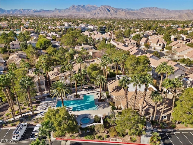 bird's eye view featuring a mountain view