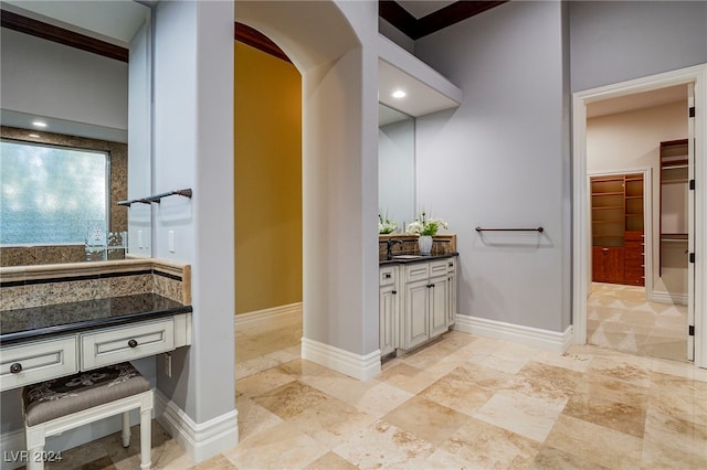 bathroom with vanity