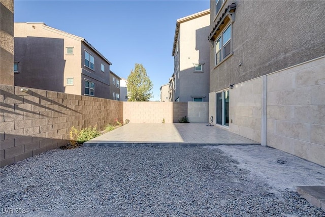 view of yard with a patio area