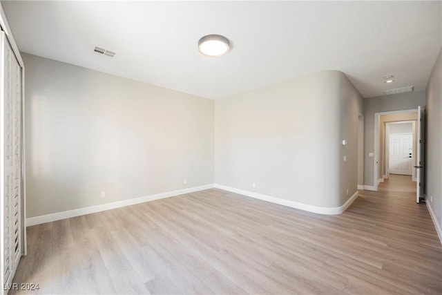 empty room featuring light hardwood / wood-style flooring