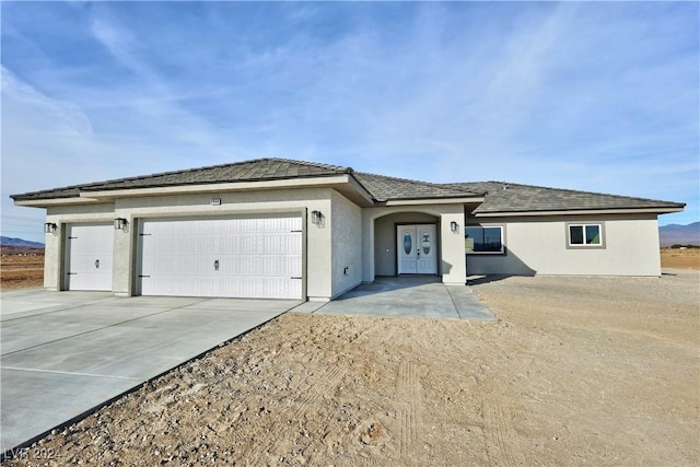 view of front facade with a garage