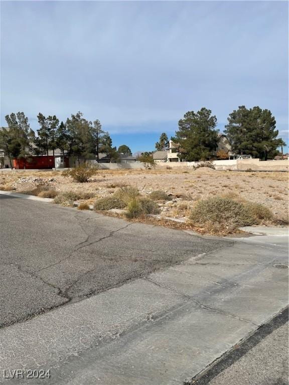 Tioga, Las Vegas, NV 89117 - photo 2
