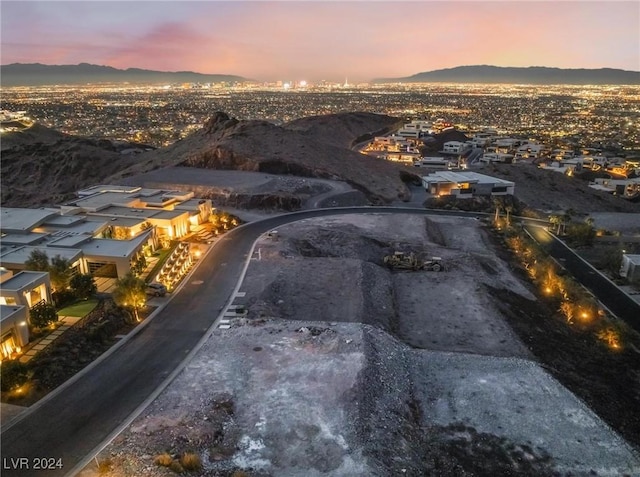 Listing photo 2 for 656 Dragon Peak Dr, Henderson NV 89012