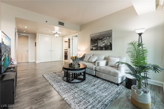 Listing photo 3 for 2700 Las Vegas Blvd Unit 2004, Las Vegas NV 89109