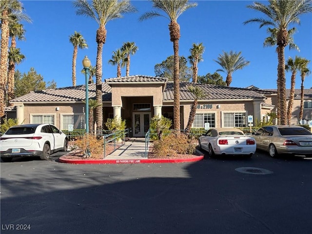 view of mediterranean / spanish-style house