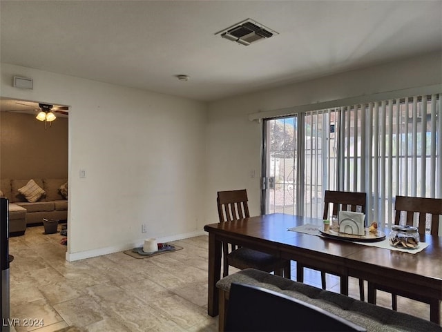 dining room with ceiling fan