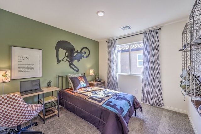 bedroom featuring carpet flooring