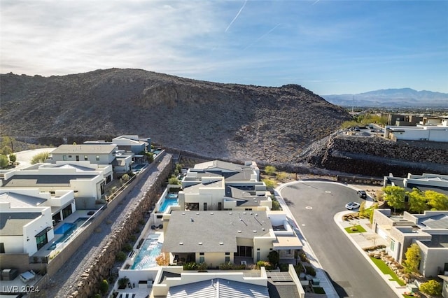 bird's eye view with a mountain view