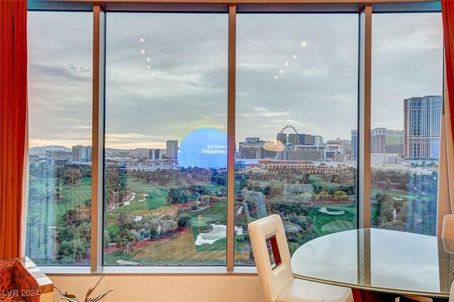 360 E Desert Inn Rd Unit 1402, Las Vegas, NV 89109 - dining area with a view of city