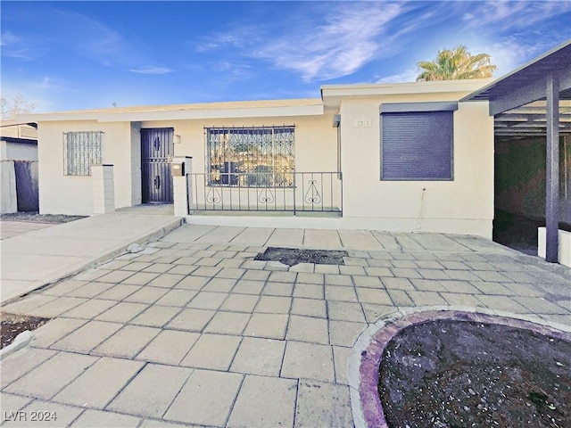 view of front of home