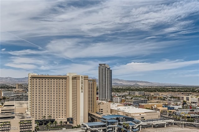 view of city featuring a mountain view