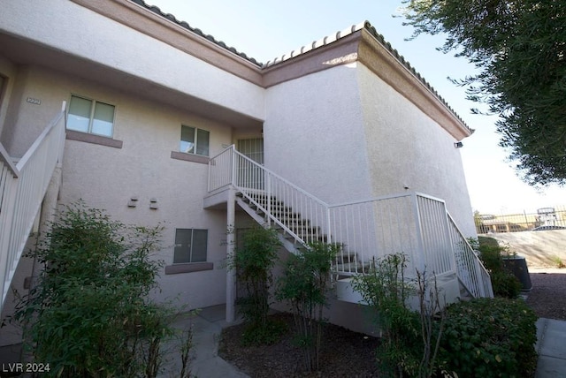 4555 E Sahara Ave Unit 223, Las Vegas, NV 89104 - view of property with stairway