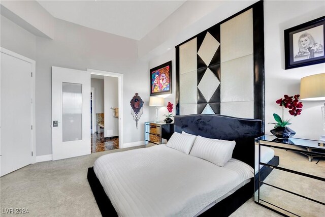 view of carpeted bedroom