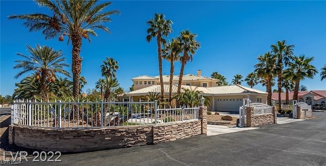 view of front of house featuring a garage