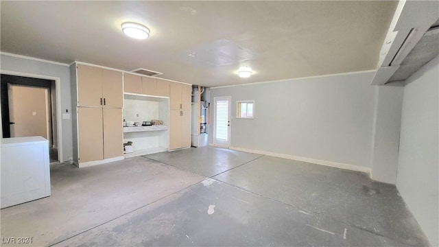 garage with washer / clothes dryer