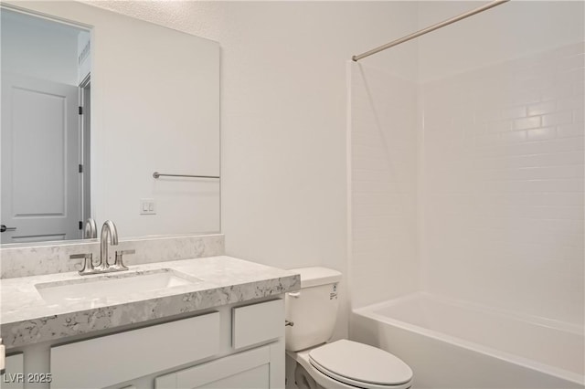104 Barkset Way, Henderson, NV 89011 - full bath with toilet, vanity, and bathing tub / shower combination