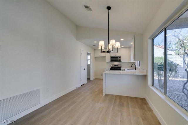 8916 Desert Mound Dr, Las Vegas, NV 89134 - photo 18