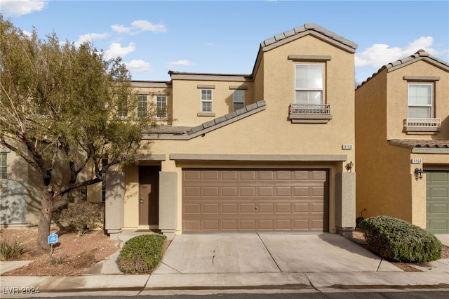 view of front of house featuring a garage