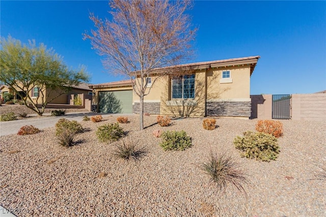 10440 Irish Cliffs Ct, Las Vegas, NV 89149 - photo 5