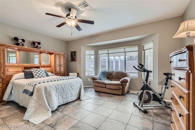 bedroom featuring ceiling fan