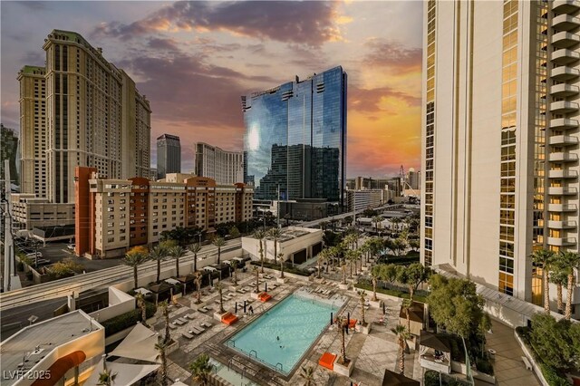 135 E Harmon Ave Unit 407, Las Vegas, NV 89109 - property's view of city