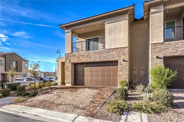 view of front of house with a garage