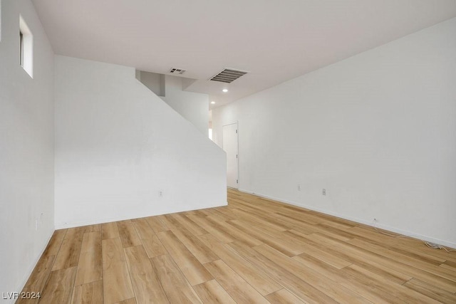 empty room featuring light hardwood / wood-style flooring