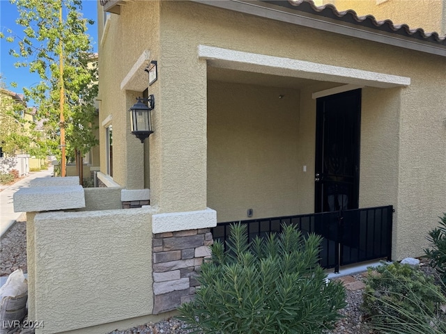 view of doorway to property