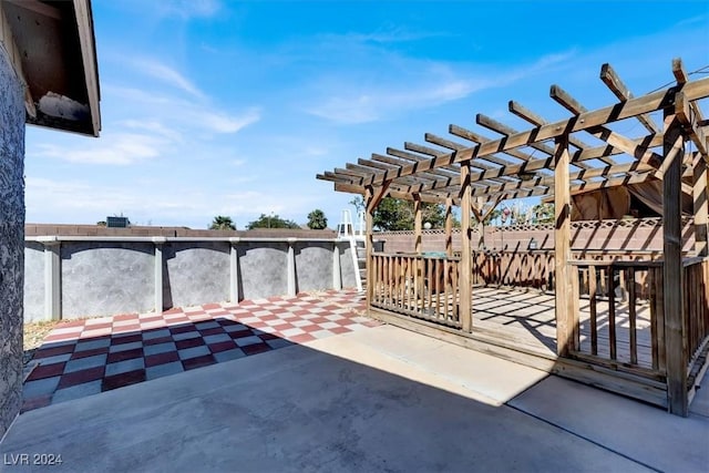 view of patio featuring a pergola