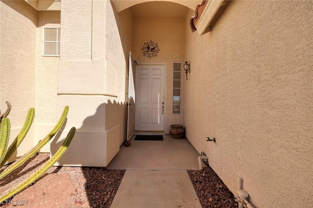 view of entrance to property